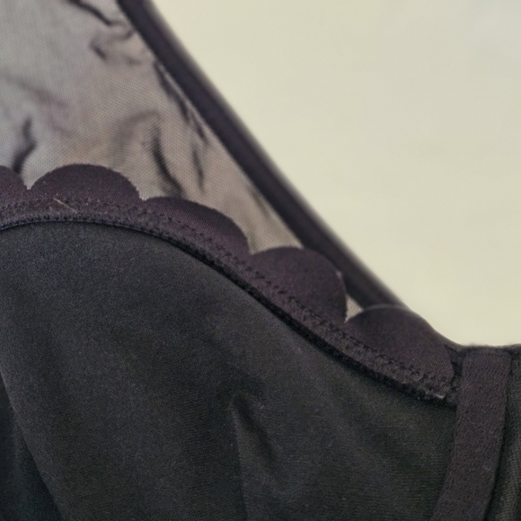 Ted Baker scalloped mesh cupped Bikini top - Picture 7 of 11